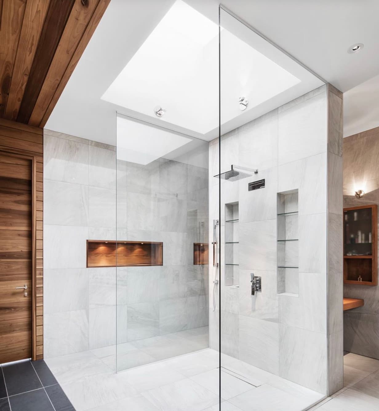 Modern Bathroom